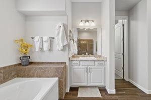 5831 E Sierra Sunset Trail - 021.jpg