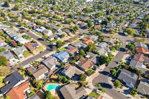 005_F8_AERIAL_5831 Soltero Dr