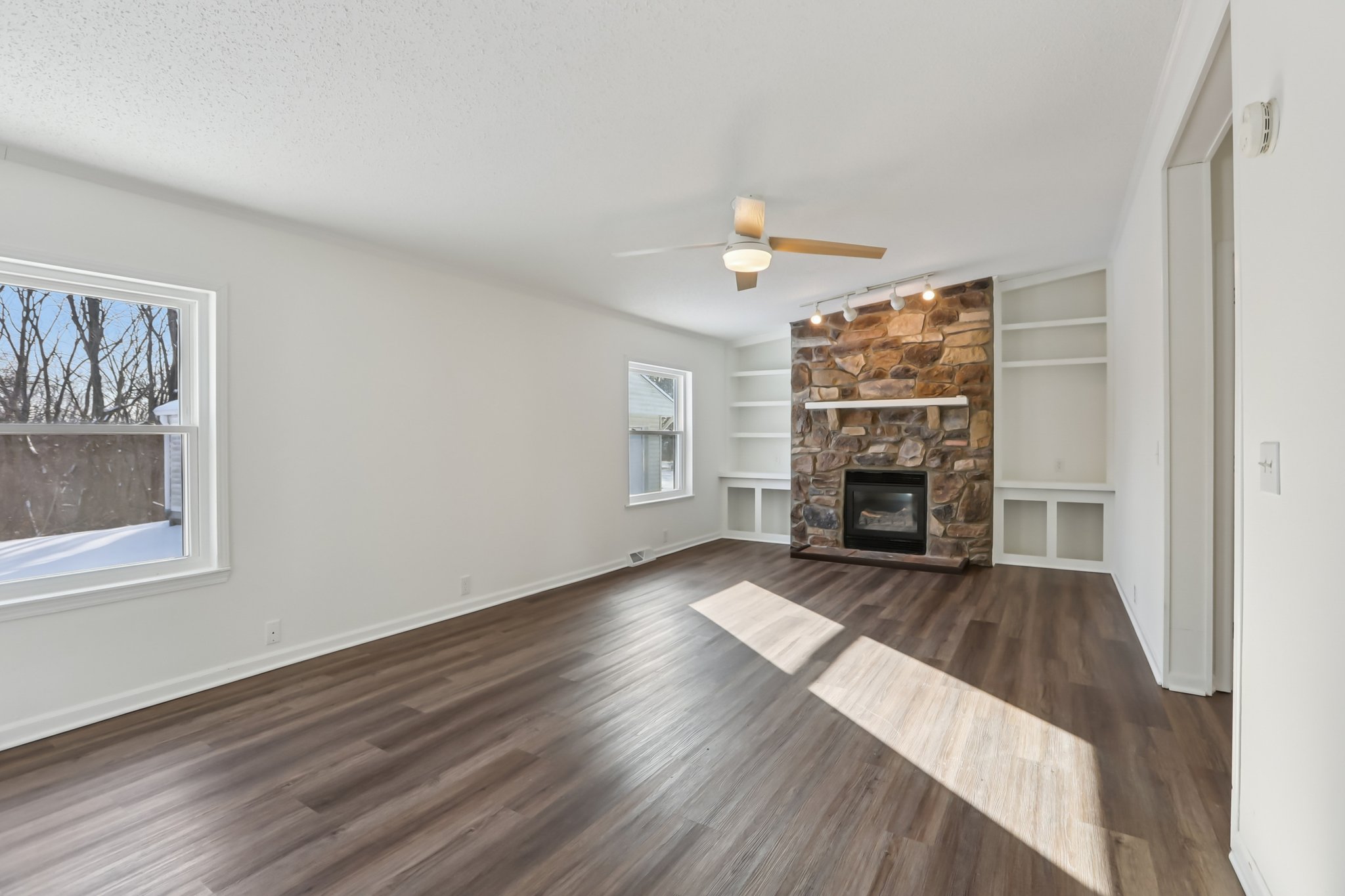 Broyles Rd-S2801-010.jpg