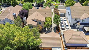 013_F8_AERIAL_5835 Elder Cir