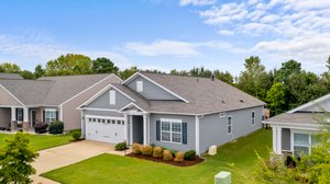 5835 Eleanor Rigby Rd, Charlotte, NC 28278, USA Photo 4