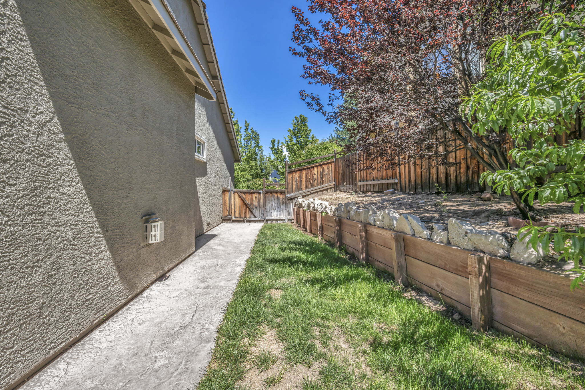 5835 Ingleston Dr_67