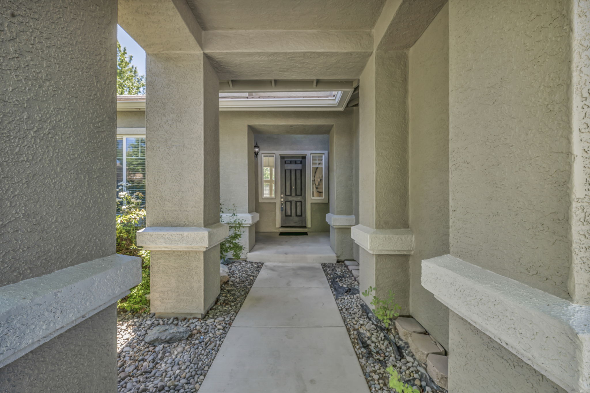 5835 Ingleston Dr_73