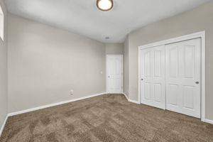 5835 Ingleston Dr_31