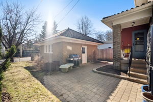  Photo 36