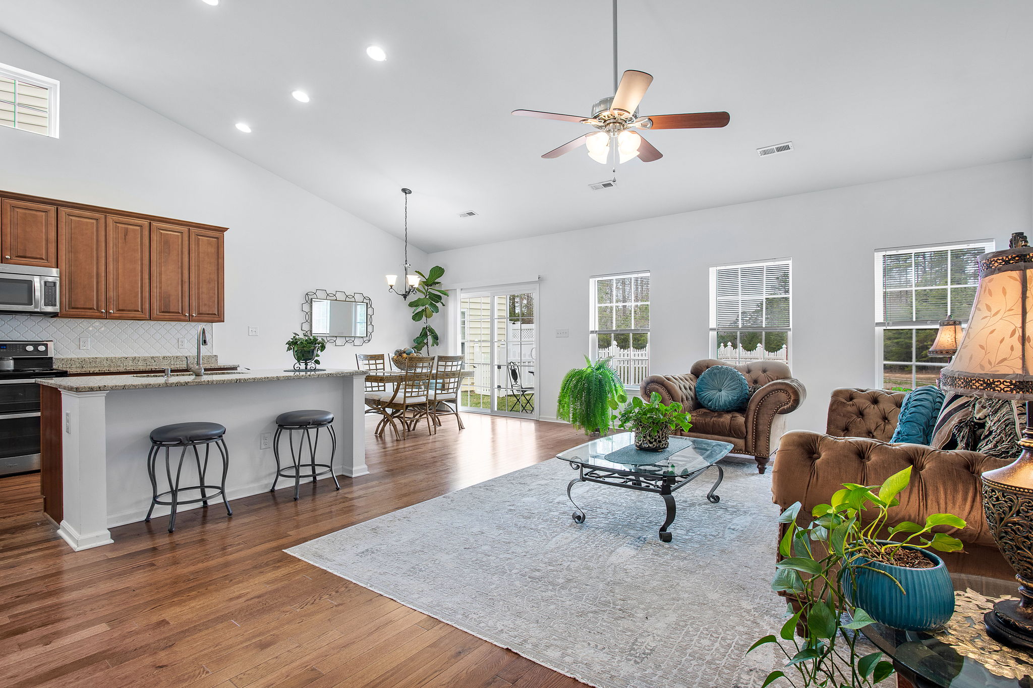 07-Living Room