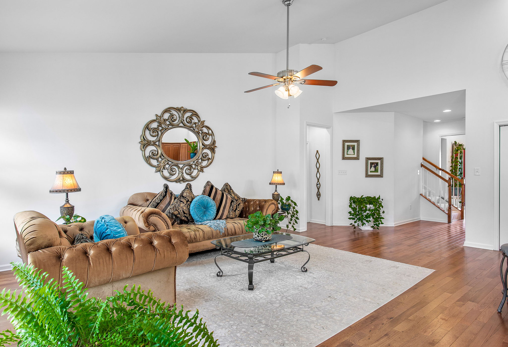 09-Living Room