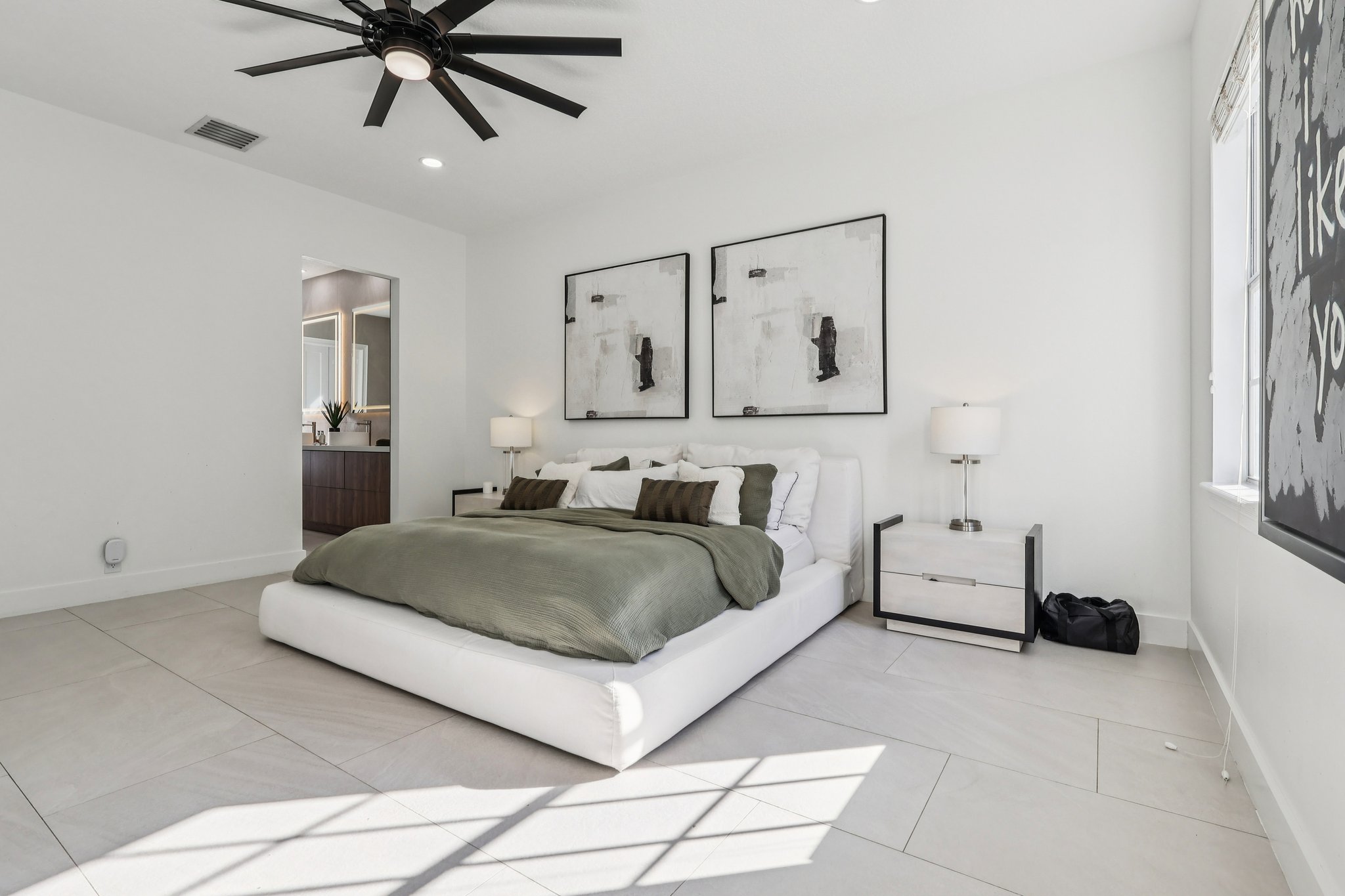 Caymus Loop-L0702-026.jpg