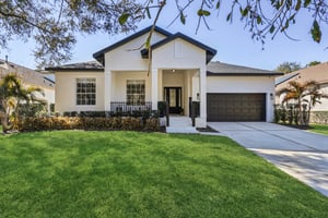 Caymus Loop-L0702-001.jpg