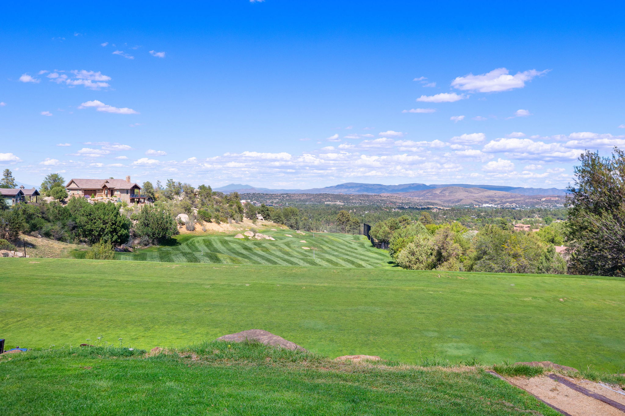 Captia lCanyon Club(3)