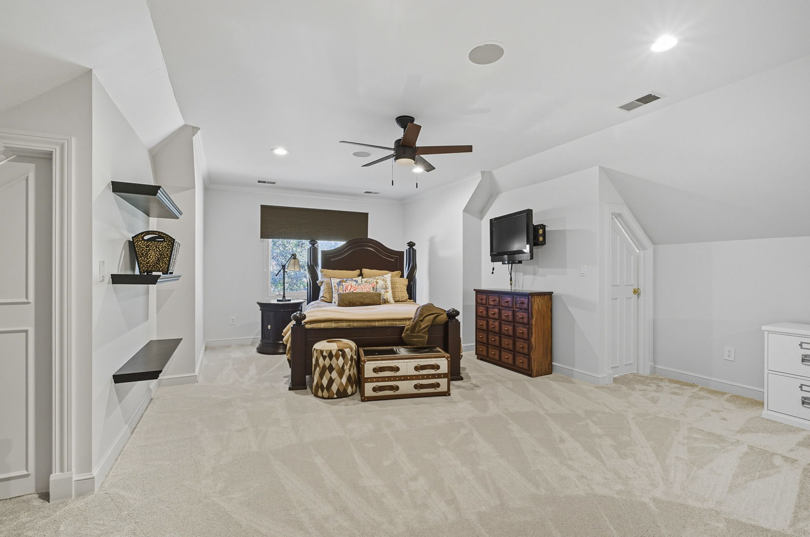 Jackie King - 5840 Heron Ct-69