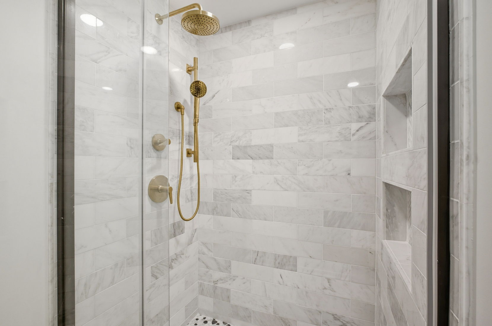 Jackie King - 5840 Heron Ct-101
