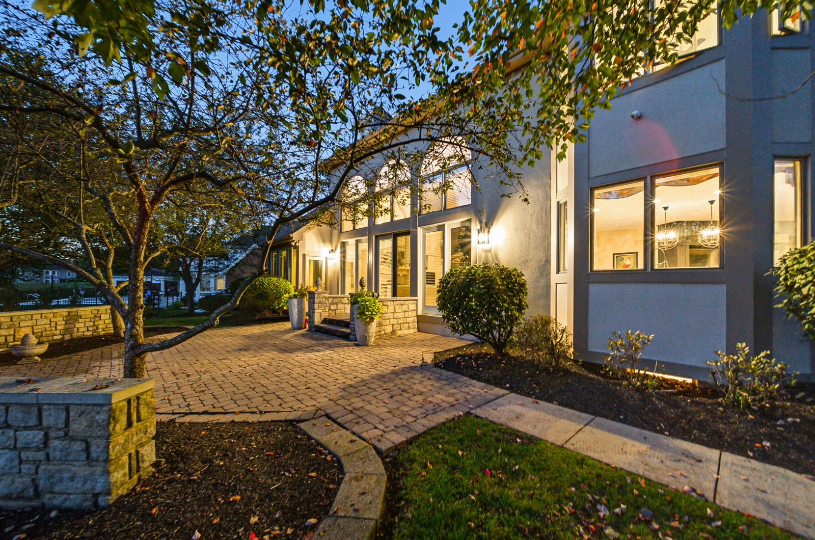 Jackie King - 5840 Heron Ct-104