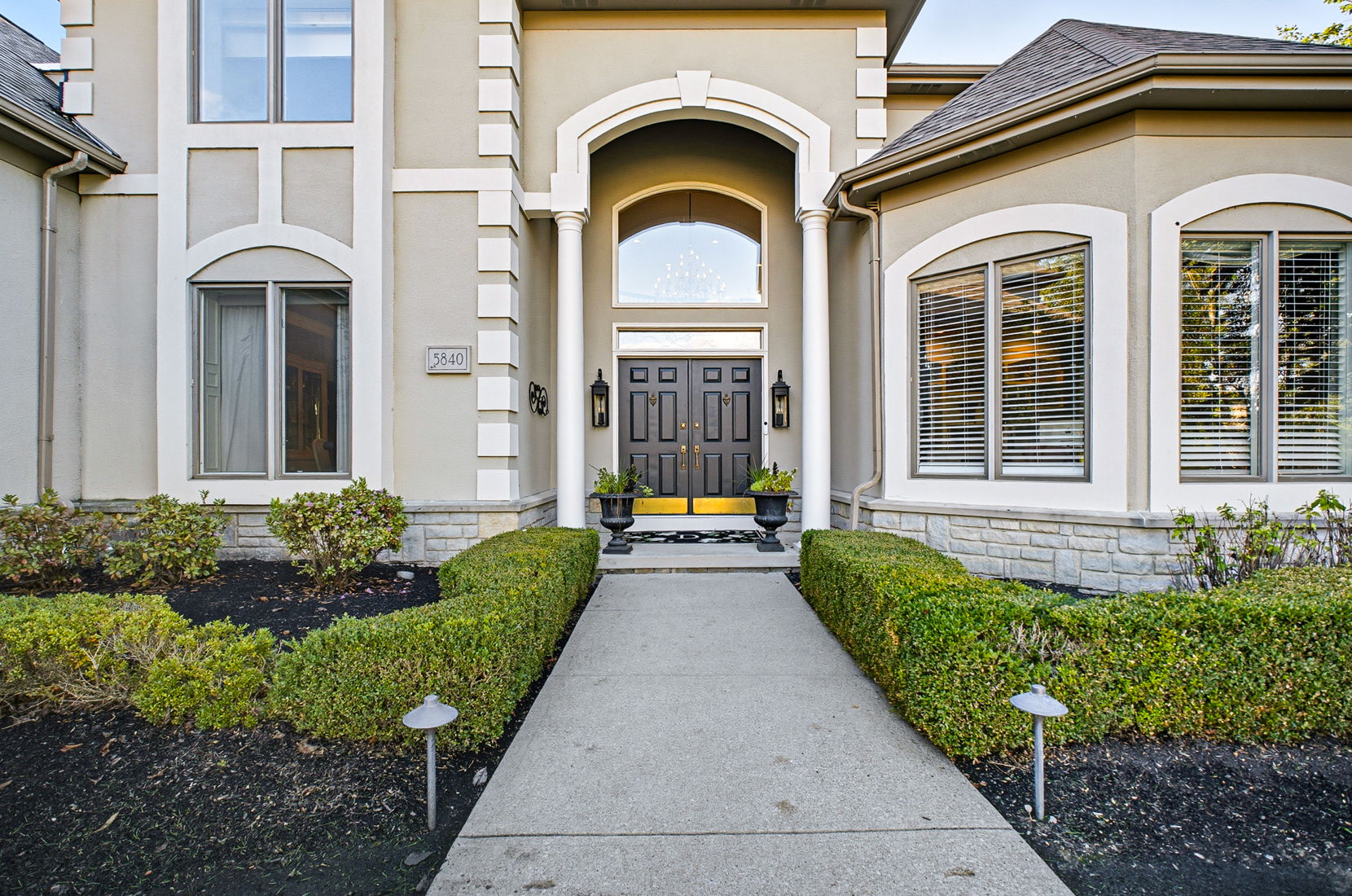 Jackie King - 5840 Heron Ct-115