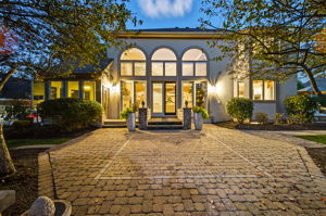 Jackie King - 5840 Heron Ct-105