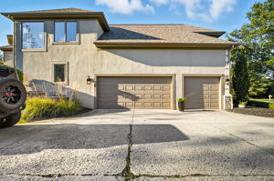 Jackie King - 5840 Heron Ct-117