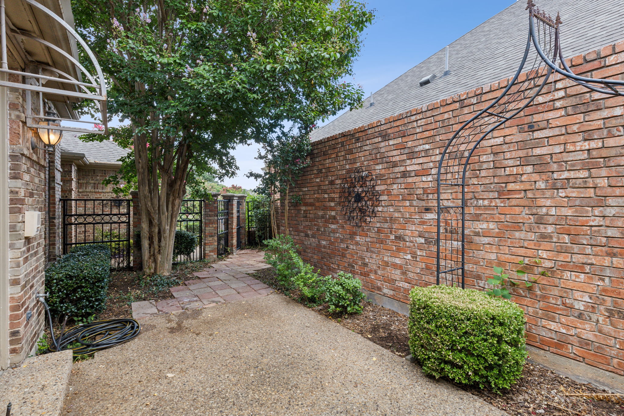 2 of 2 private courtyards