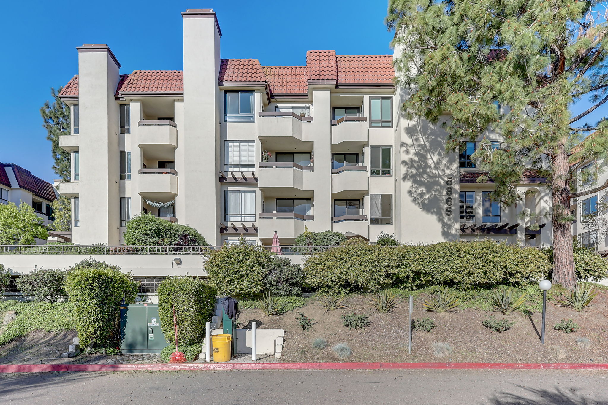 5865 Friars Rd 3415, San Diego, CA 92110 ShowingTime+ Listing Media