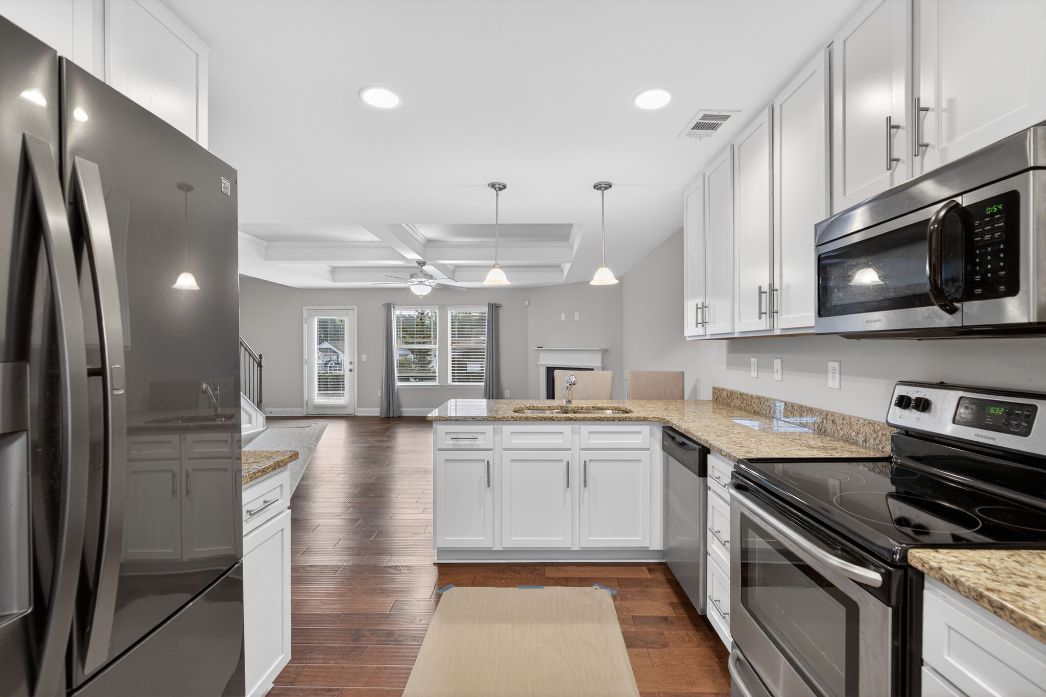 mppmedia5845gardencir07