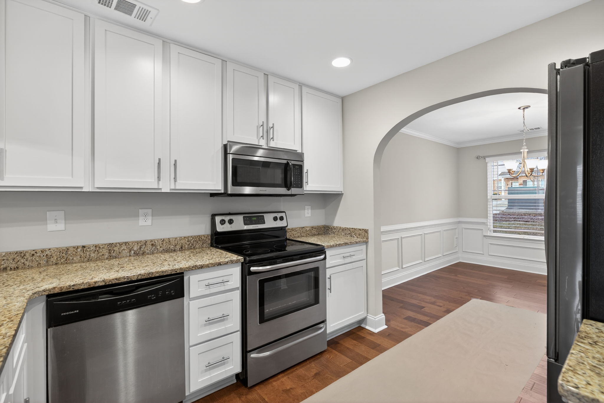 mppmedia5845gardencir08