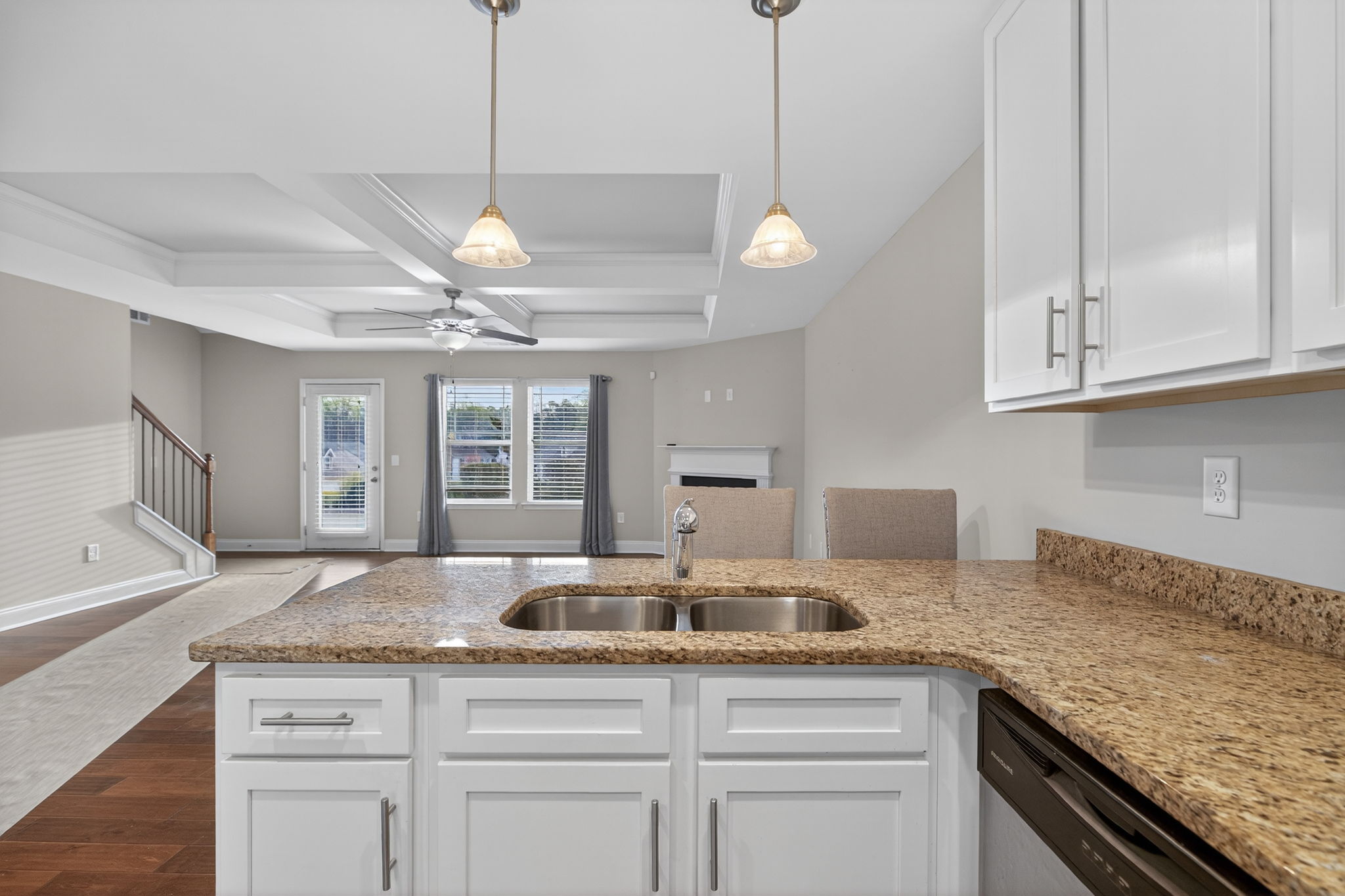 mppmedia5845gardencir10