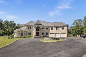 5848 Doyle Rd, Clifton, VA 20124, USA Photo 3