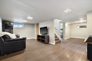  585 Blair St, Fergus, ON N1M 1S5, US Photo 23