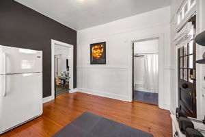  Photo 51