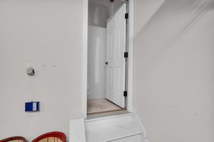  Photo 0