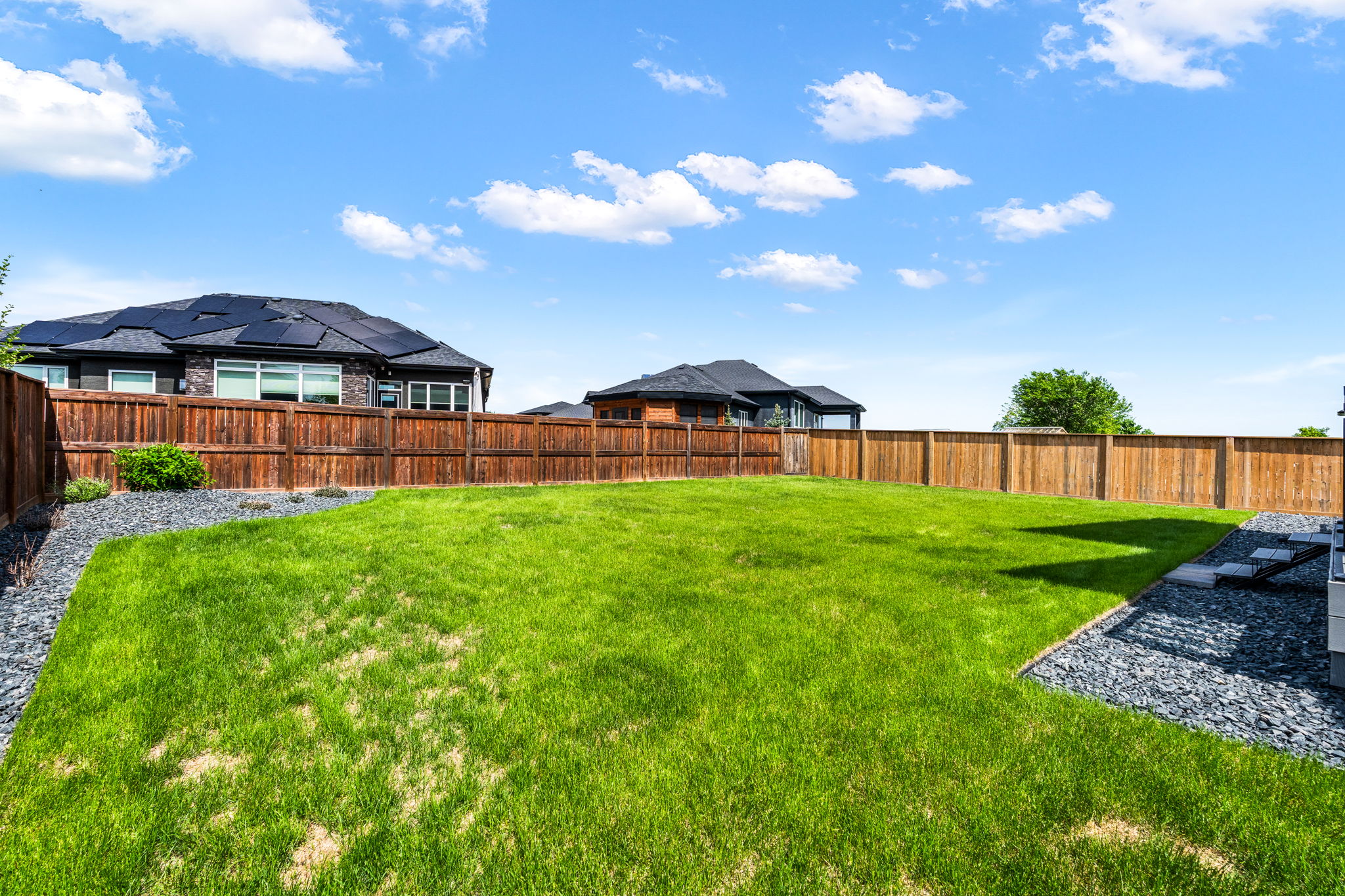 585 Saddleridge Ln - Exterior-5