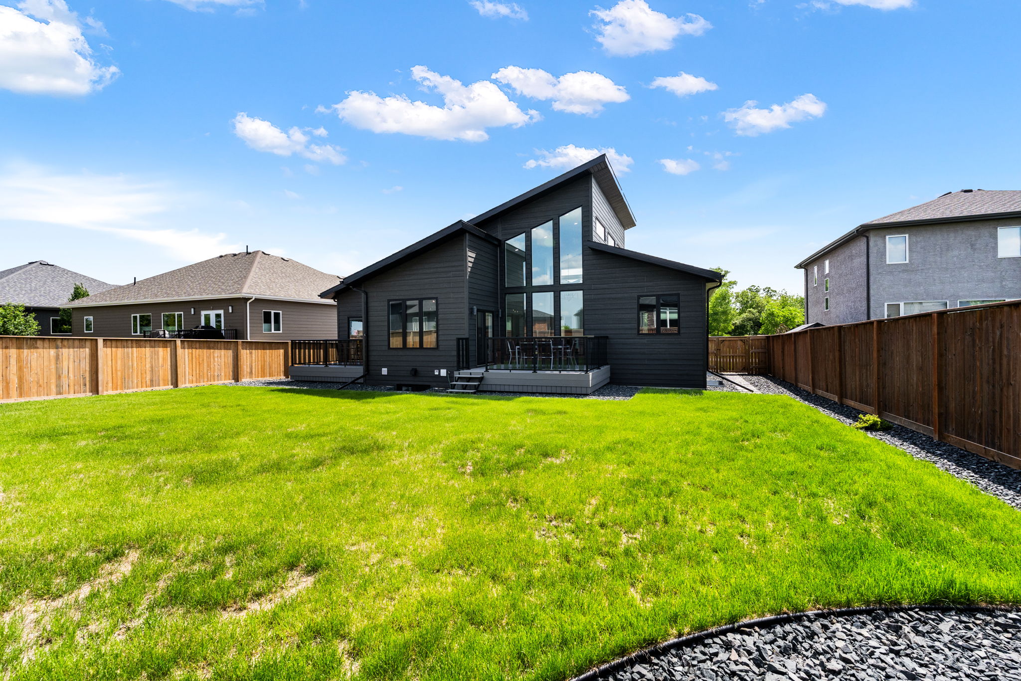 585 Saddleridge Ln - Exterior-6