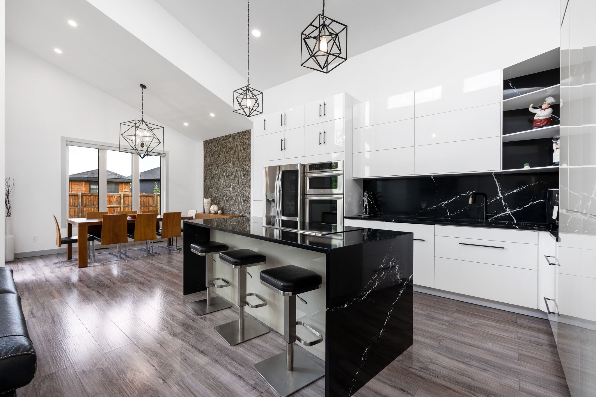 585 Saddleridge Ln - Interior-7