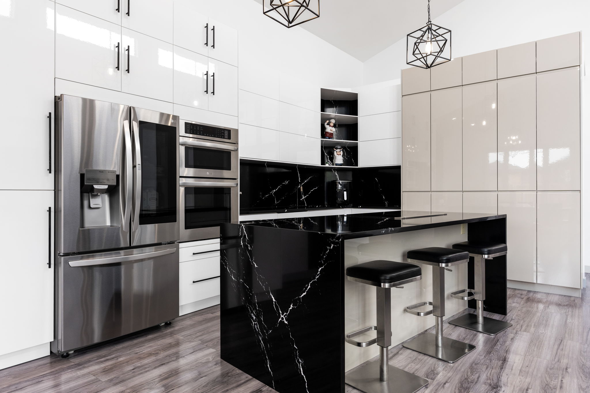 585 Saddleridge Ln - Interior-8