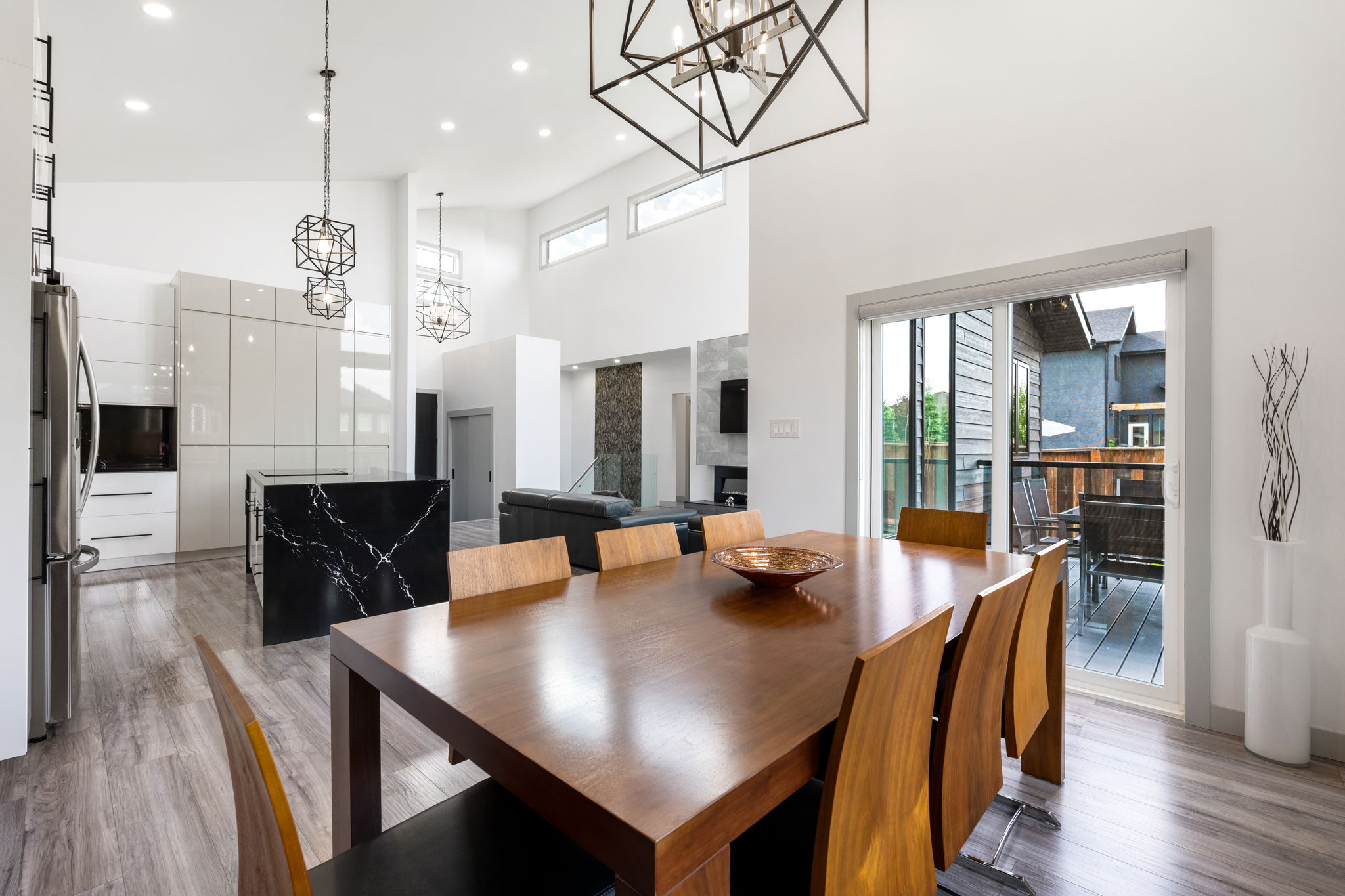 585 Saddleridge Ln - Interior-13