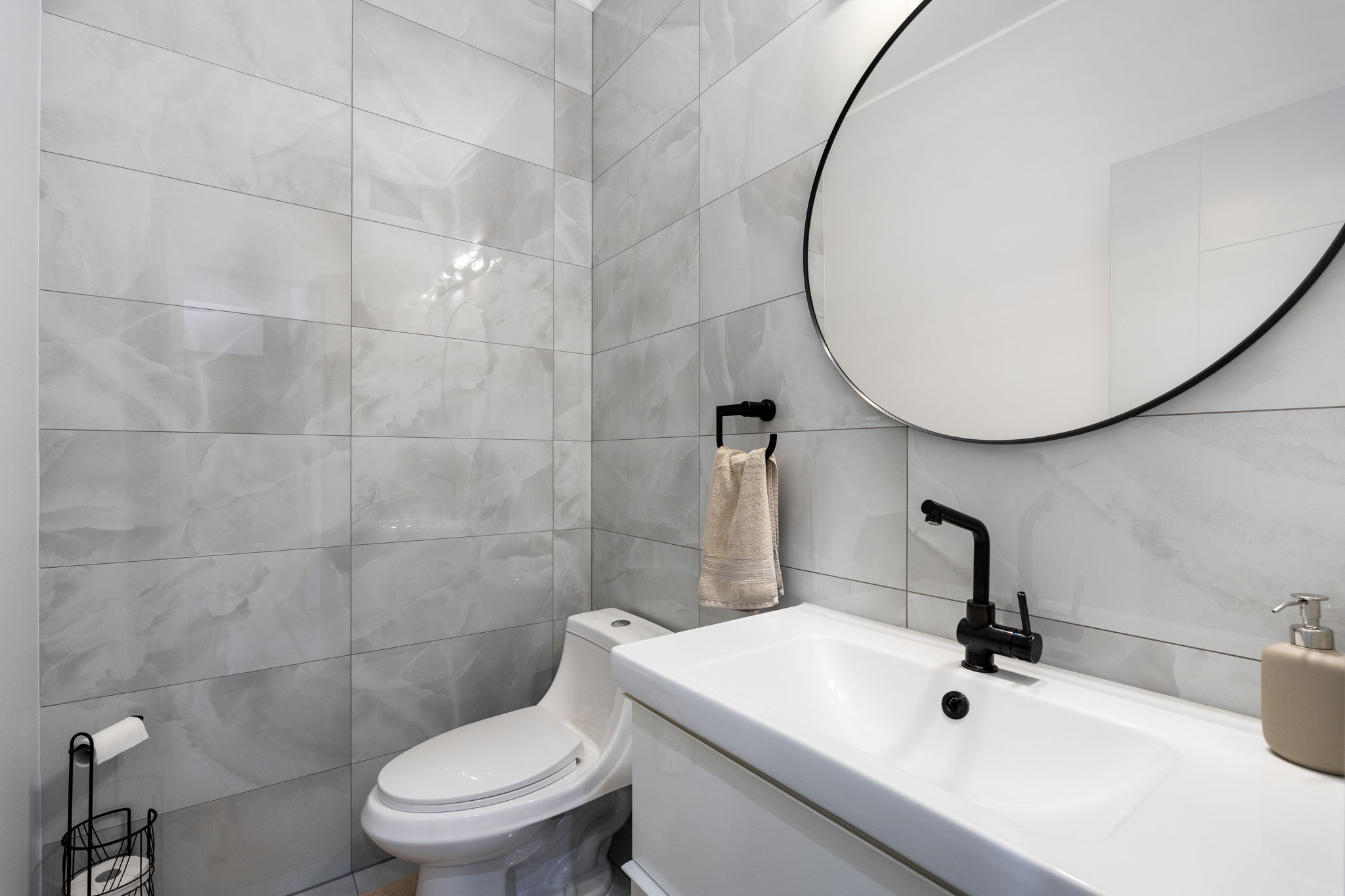 585 Saddleridge Ln - Interior-21