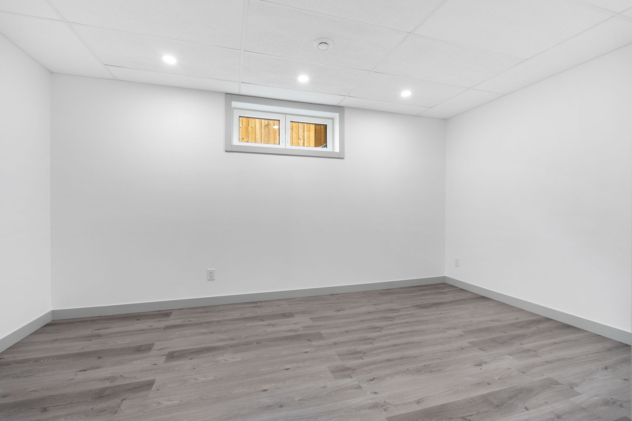 585 Saddleridge Ln - Interior-36