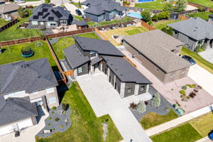 585 Saddleridge Ln - Exterior-8