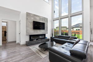 585 Saddleridge Ln - Interior-3