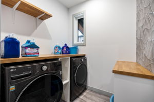 585 Saddleridge Ln - Interior-22