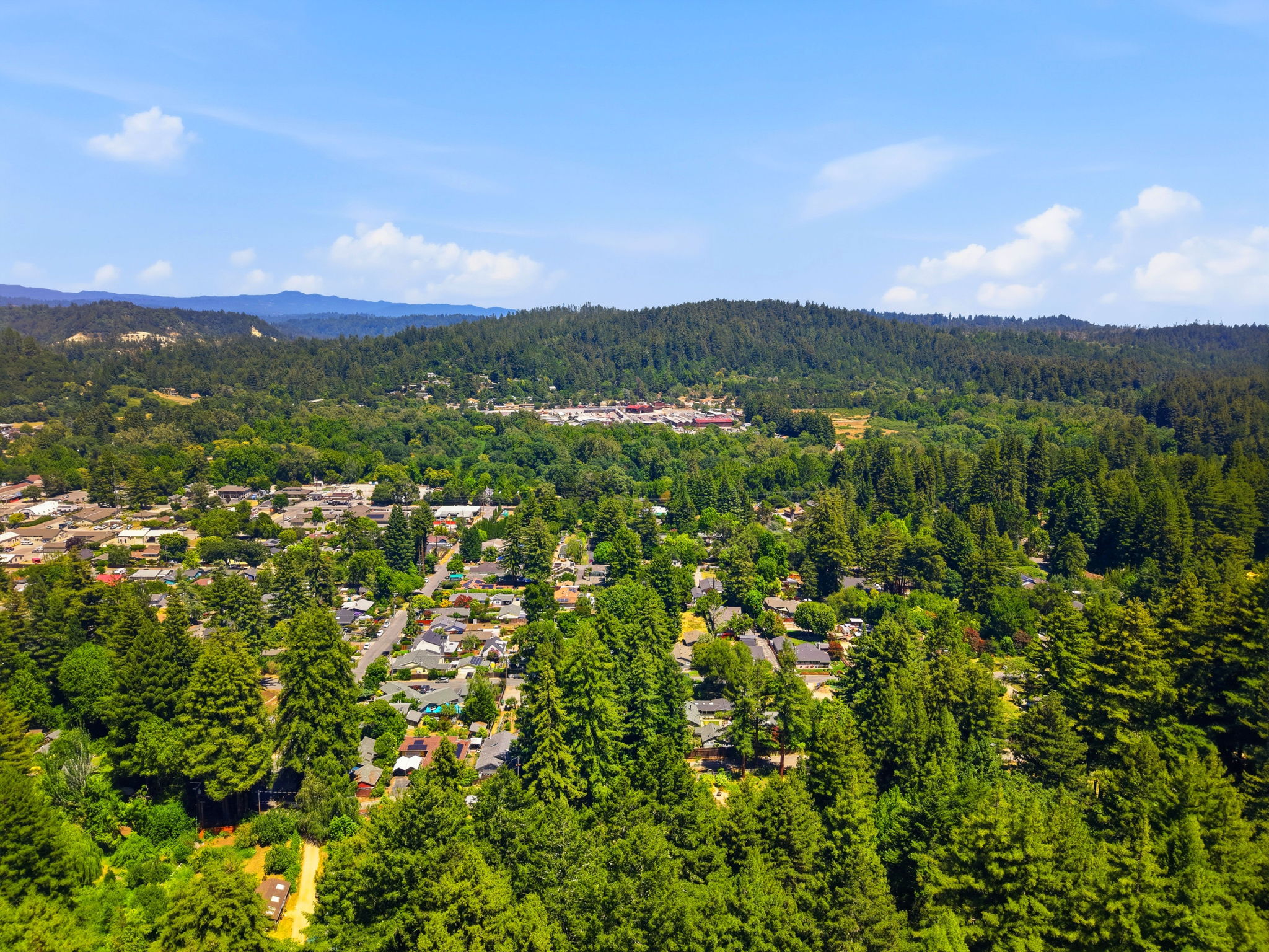 018_F8_AERIAL_5851 Plateau Dr