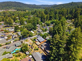 009_F8_AERIAL_5851 Plateau Dr