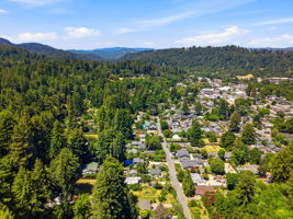 016_F8_AERIAL_5851 Plateau Dr