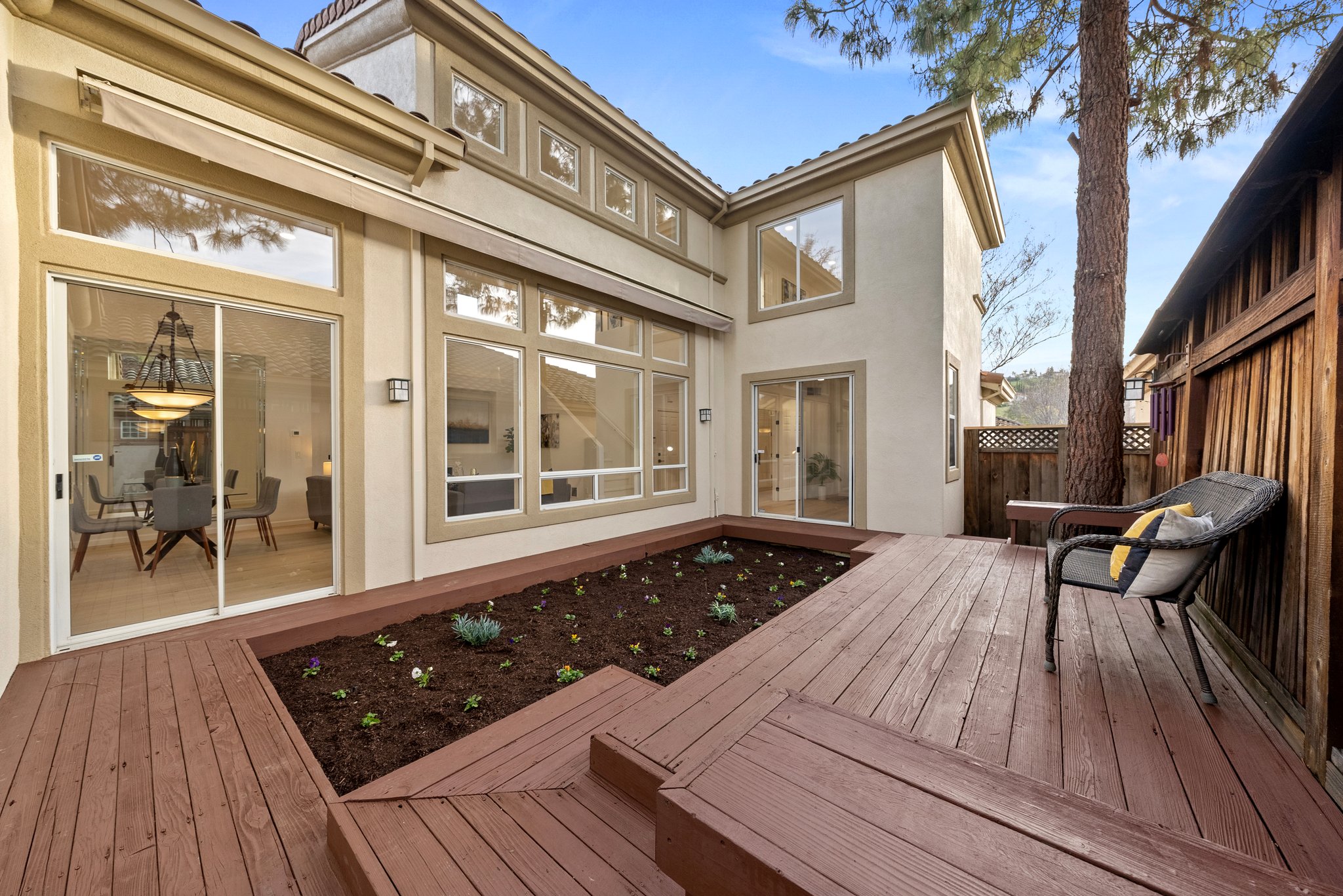 Side Courtyard