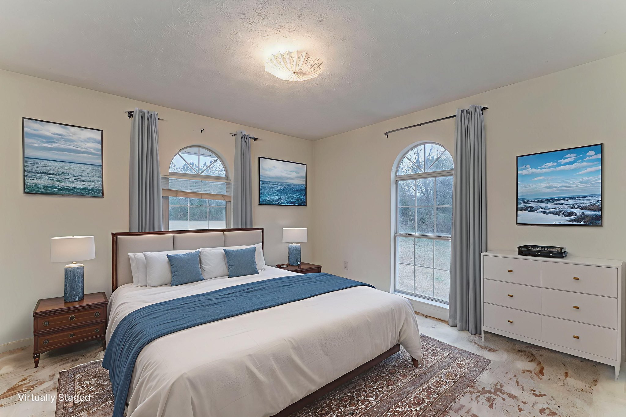 DSC06337_8_9 virtually staged.jpeg