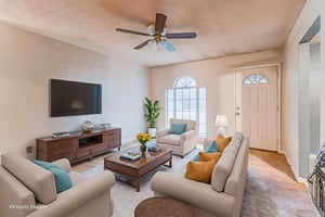 DSC06418_19_20 virtually staged.jpeg