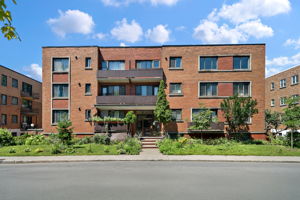  Photo 0