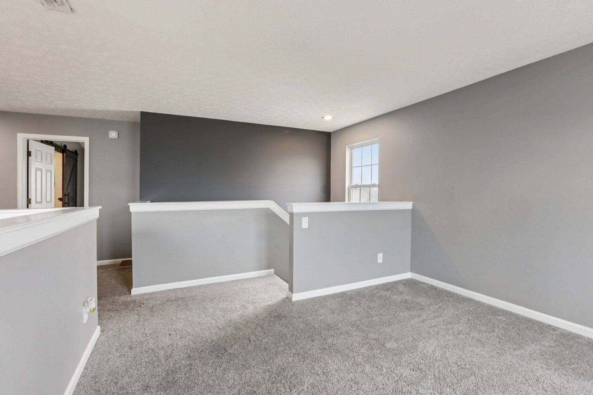 Pennekamp Dr-S0503-024.jpg