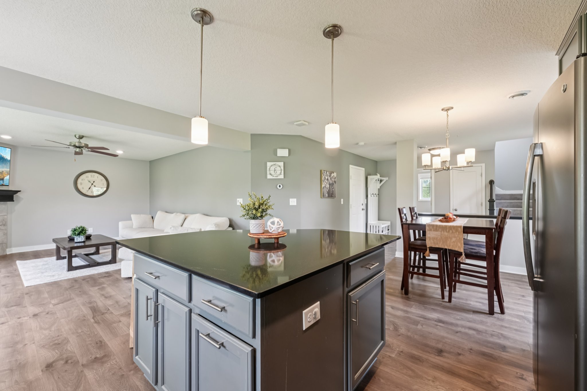Royalton Rd-1106-013.jpg