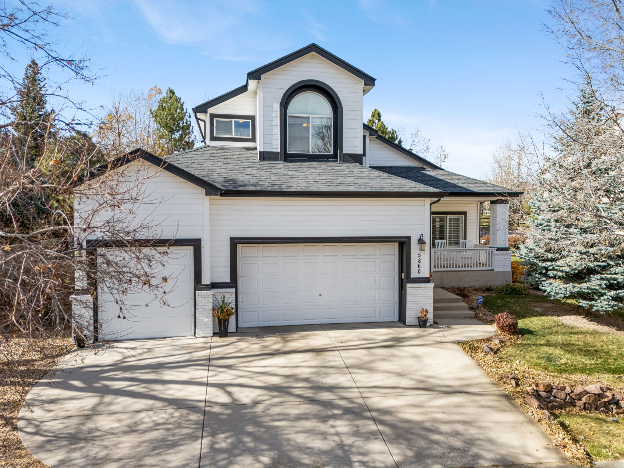 DJI_20251108023552_0325_D