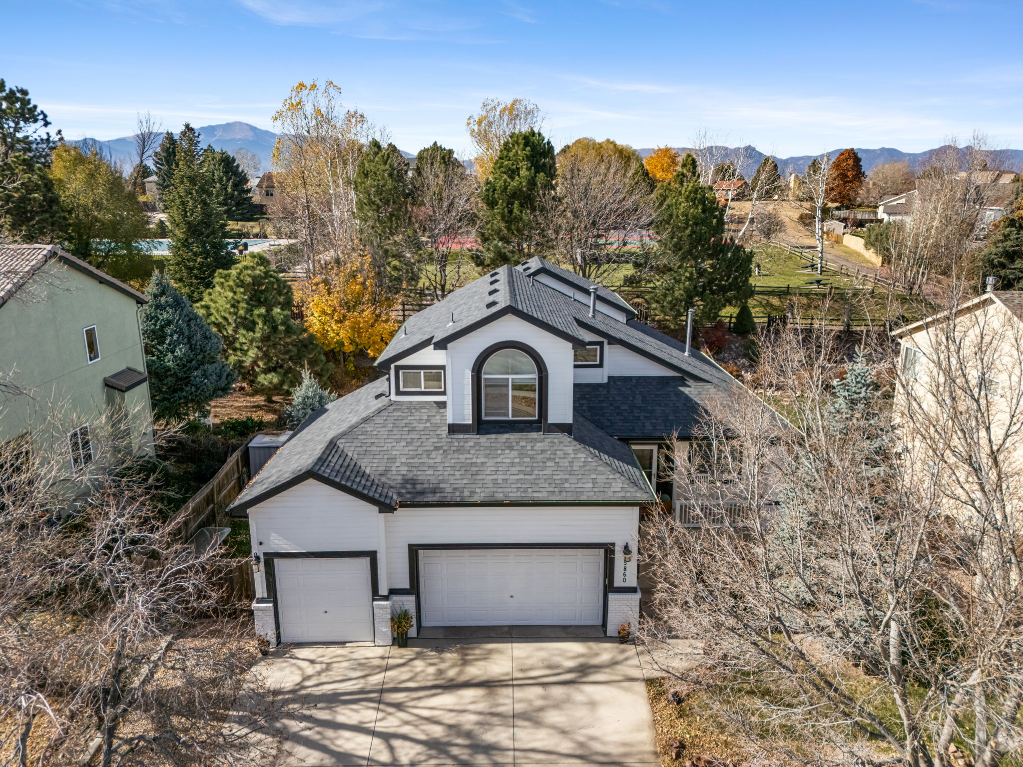 DJI_20251108023638_0335_D